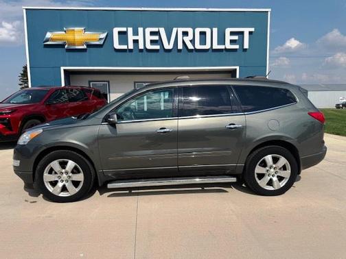 2010 Chevrolet Traverse LT