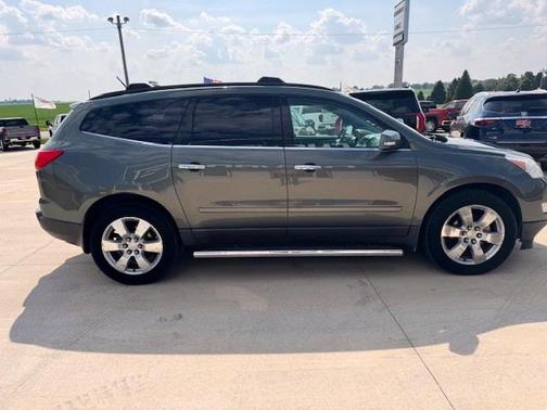 2010 Chevrolet Traverse LT