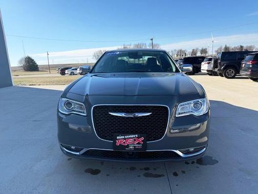 2019 Chrysler 300 Limited