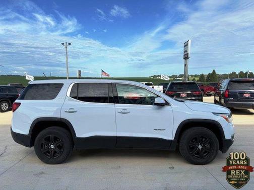 2019 GMC Acadia SLE-1