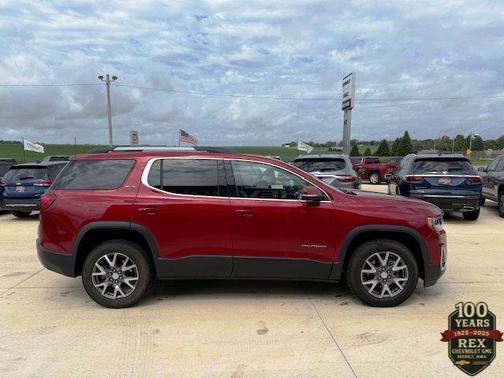 2023 GMC Acadia AWD SLT
