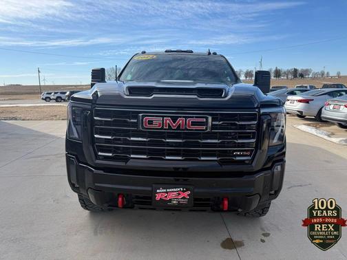 2024 GMC Sierra 2500 AT4