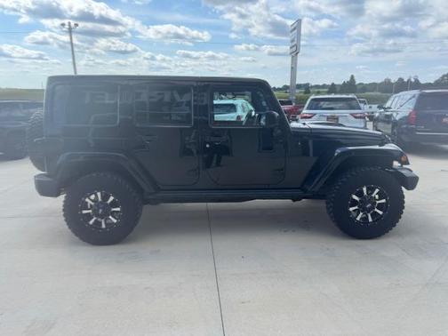 2015 Jeep Wrangler Unlimited Altitude