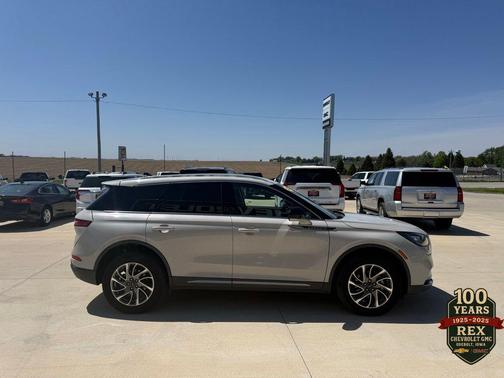 Ceramic Pearl 2020 Lincoln Corsair Standard