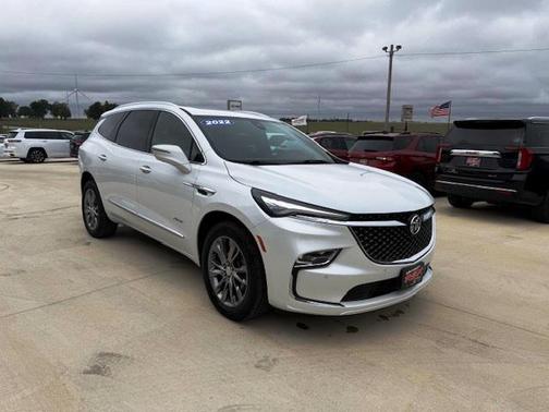 2022 Buick Enclave AWD Avenir