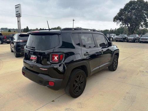 2018 Jeep Renegade Trailhawk