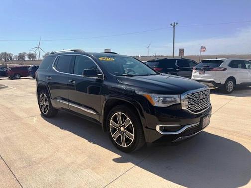 2018 GMC Acadia Denali