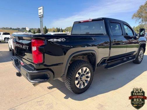 2024 Chevrolet Silverado 2500 Custom