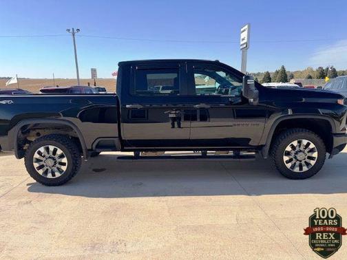 2024 Chevrolet Silverado 2500 Custom
