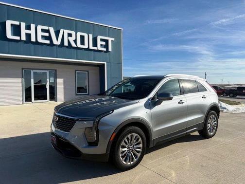 2024 Cadillac XT4 Premium Luxury