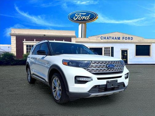 Star White 2022 Ford Explorer Limited