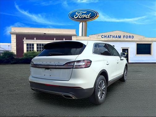 2022 Lincoln Nautilus Standard