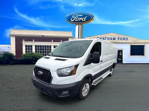 Oxford White Yz 2025 Ford Transit-250 Base