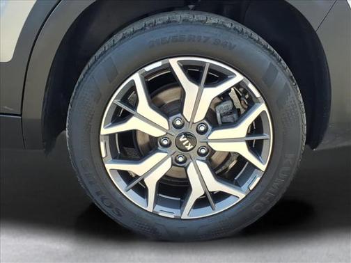 Gray 2021 Kia Seltos EX