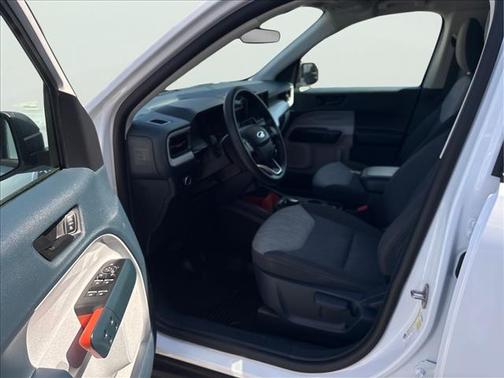 Oxford White 2023 Ford Maverick XLT