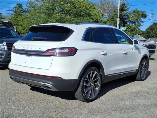 2022 Lincoln Nautilus Reserve