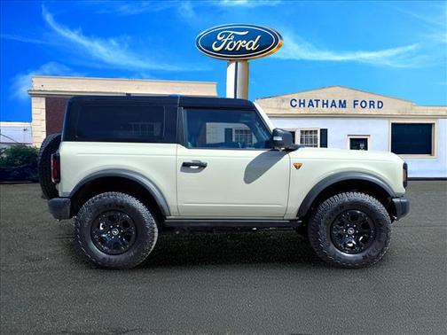 Desert Sand Va 2025 Ford Bronco Badlands