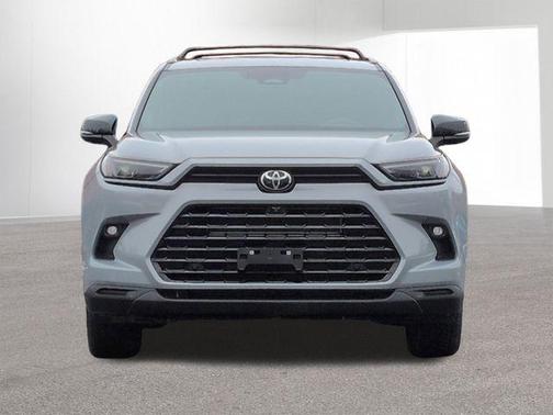 2025 Toyota Grand Highlander Hybrid Nightshade Edition