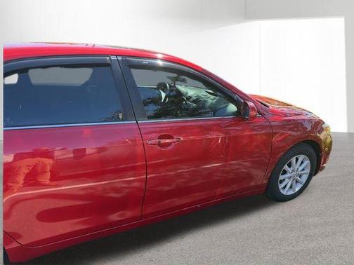 Barcelona Red Metallic 2010 Toyota Camry XLE