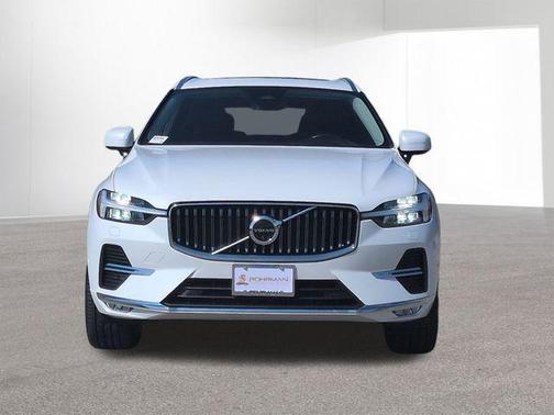 2022 Volvo XC60 B5 Inscription