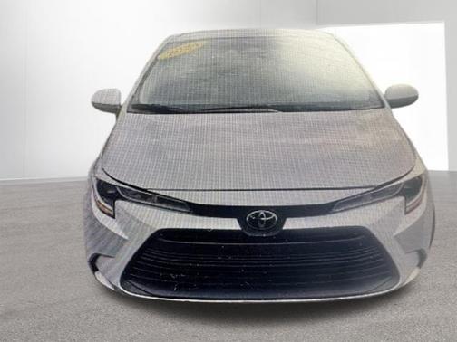 Classic Silver Metallic 2024 Toyota Corolla LE