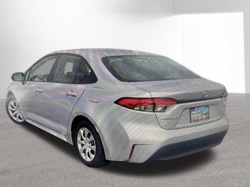 Classic Silver Metallic 2024 Toyota Corolla LE