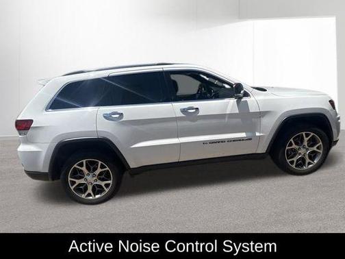Bright White Clearcoat 2022 Jeep Grand Cherokee Limited