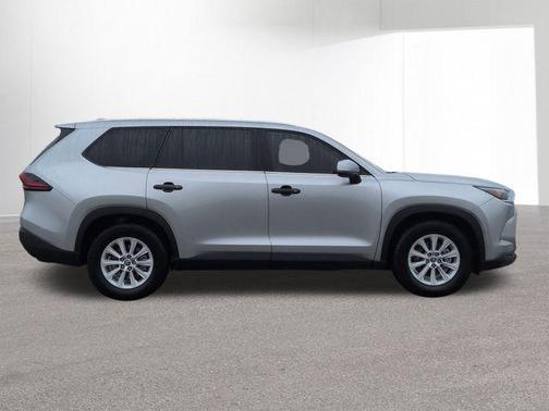 2025 Toyota Grand Highlander Hybrid XLE