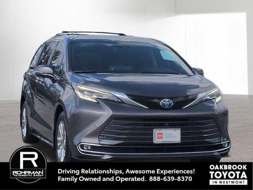 2022 Toyota Sienna Platinum 7 Passenger