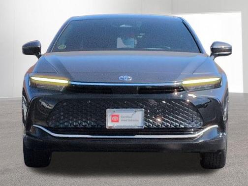 Magnetic Gray Metallic 2023 Toyota Crown Limited