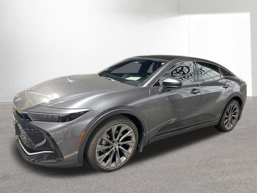 Magnetic Gray Metallic 2023 Toyota Crown Limited