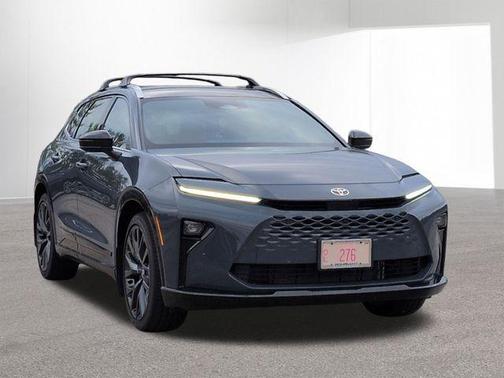 2025 Toyota Crown Signia Limited