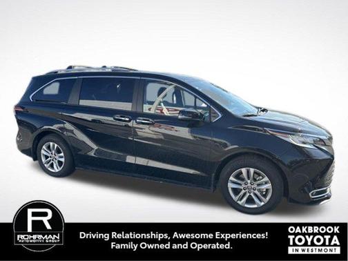 Midnight Black Metallic 2026 Toyota Sienna Limited