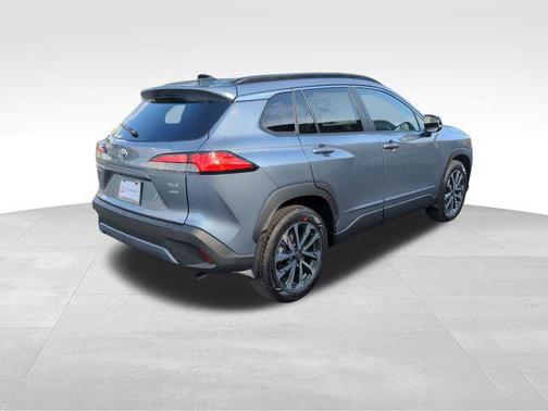 2025 Toyota Corolla Cross XLE
