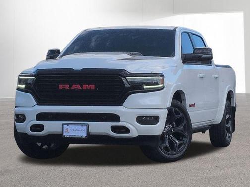 Ivory White Tri-Coat Pearlcoat 2023 RAM 1500 Limited
