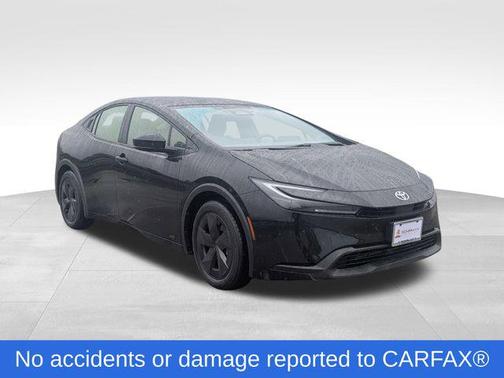 2024 Toyota Prius LE