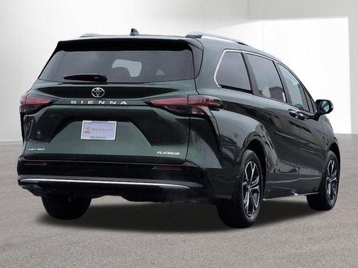 Cypress 2026 Toyota Sienna Platinum