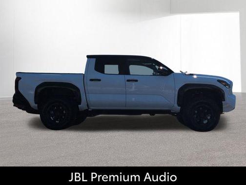 Ice Cap w/Black Roof 2025 Toyota Tacoma Hybrid TRD Pro