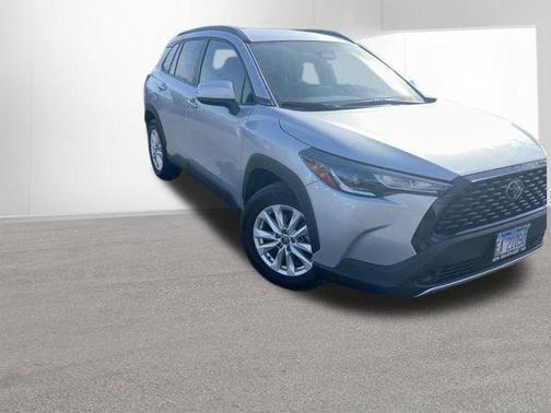 Sonic Silver 2024 Toyota Corolla Cross LE