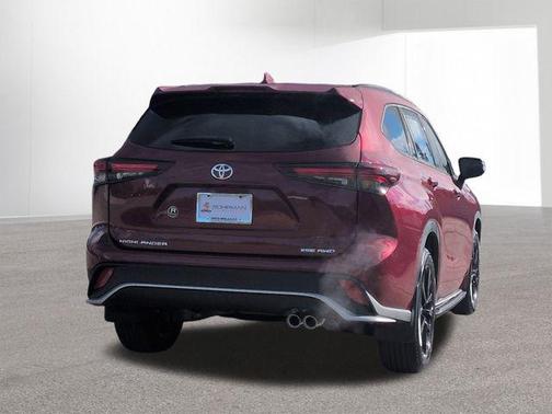 2025 Toyota Highlander XSE