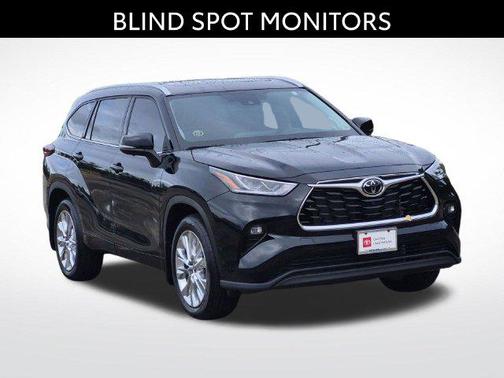 Midnight Black Metallic 2026 Toyota Highlander Limited