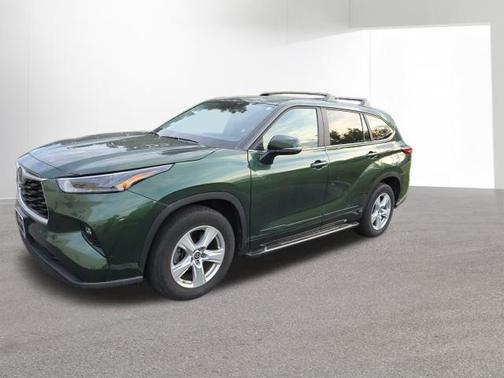 Cypress 2023 Toyota Highlander Hybrid LE
