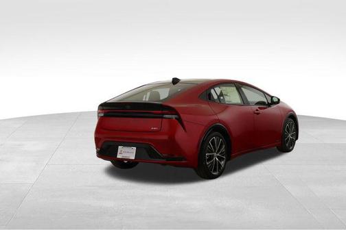 2025 Toyota Prius XLE