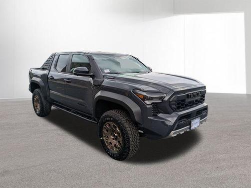 2025 Toyota Tacoma Hybrid Trailhunter