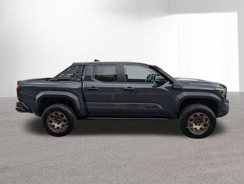 2025 Toyota Tacoma Hybrid Trailhunter