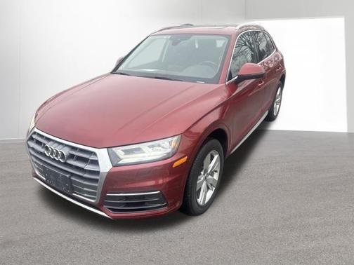 2018 Audi Q5 2.0T Premium Plus