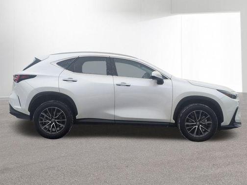 2022 Lexus NX 250 NX 250