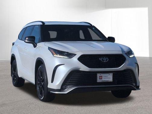 2026 Toyota Highlander XSE