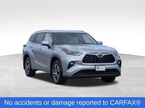 2025 Toyota Highlander Hybrid XLE