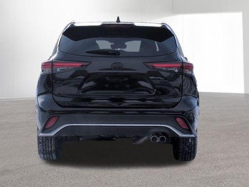 2024 Toyota Highlander XSE